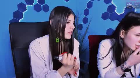 Snapshot of lizzie_boom chatting on 01-15-26, 08:12 lizzie_boom online show from 01-15-26, 08:12