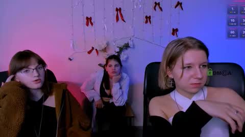 Snapshot of lizzie_boom chatting on 02-09-26, 08:35 lizzie_boom online show from 02-09-26, 08:35