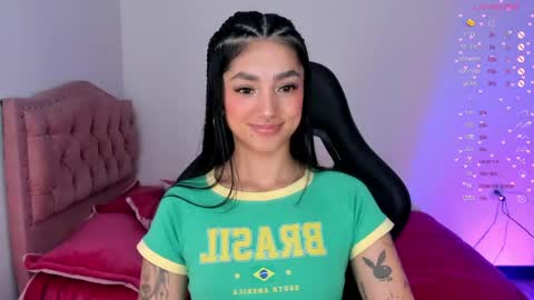 Snapshot of lizzie_corner chatting on 05-28-26, 03:42 Lizzie online show from 05-28-26, 03:42
