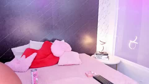 I am Lizz online show from 10-05-25, 12:03