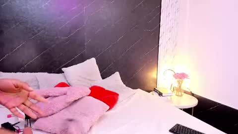 I am Lizz online show from 07-17-26, 12:12