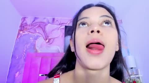 Snapshot of lizzmartin chatting on 02-12-25, 07:24 Sweet Lizz online show from 02-12-25, 07:24