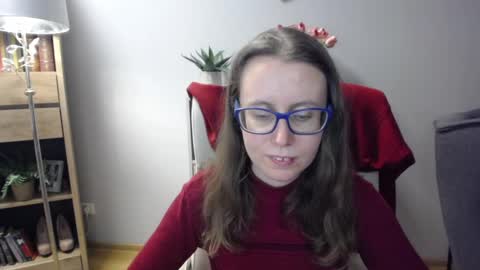 Lizzy online show from 04-30-26, 04:52