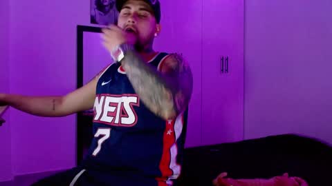 lliamm 2 online show from 04-30-26, 02:07