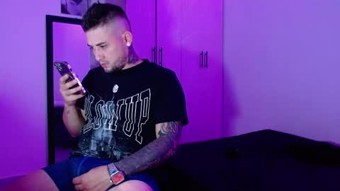 Snapshot of lliamm_2 chatting on 05-06-26, 04:52 lliamm 2 online show from 05-06-26, 04:52