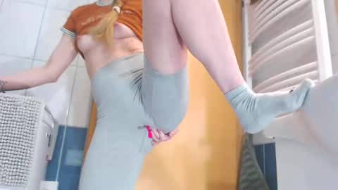 Snapshot of llovers4u2 chatting on 02-19-25, 10:09 Eliza and Betty online show from 02-19-25, 10:09