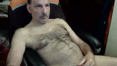 loades182025 online show from 10-25-25, 04:53