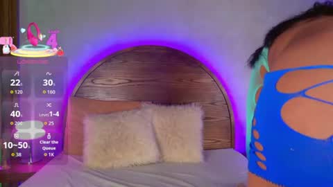 Snapshot of loana_vegas chatting on 07-06-26, 04:42 LOANA online show from 07-06-26, 04:42