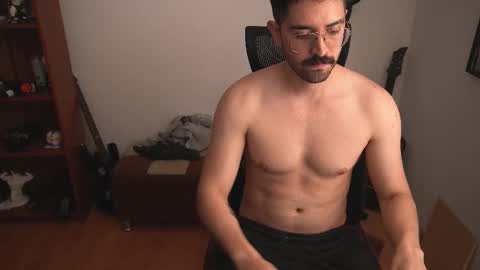 Snapshot of lobito_blanco97 chatting on 09-25-25, 03:49 Lobito blanco Thefckingwolf main account online show from 09-25-25, 03:49