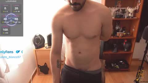 Snapshot of lobito_blanco97 chatting on 02-04-26, 03:29 Lobito blanco Thefckingwolf main account online show from 02-04-26, 03:29