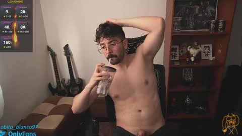 Snapshot of lobito_blanco97 chatting on 04-14-26, 06:47 Lobito blanco Thefckingwolf main account online show from 04-14-26, 06:47