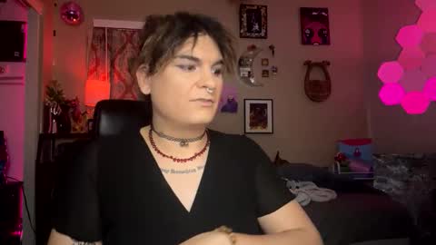 Snapshot of lobotomyprincess chatting on 04-05-26, 05:04 LobotomyPrincess online show from 04-05-26, 05:04