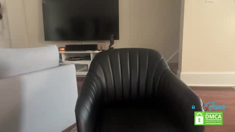 lockdownlove online show from 09-08-25, 03:22