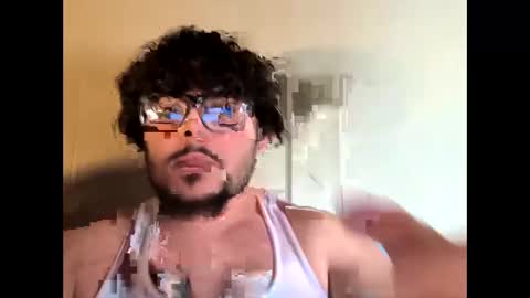 Snapshot of logan1bigd chatting on 09-20-25, 02:40 BIG D online show from 09-20-25, 02:40