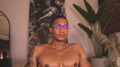 Snapshot of logan_varela chatting on 02-07-25, 01:47 logan_varela online show from 02-07-25, 01:47