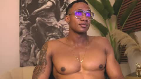 Snapshot of logan_varela chatting on 02-11-25, 10:28 logan_varela online show from 02-11-25, 10:28