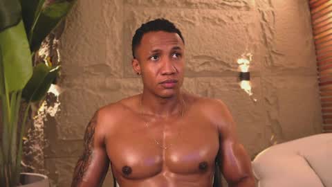 Snapshot of logan_varela chatting on 03-07-25, 04:02 logan_varela online show from 03-07-25, 04:02