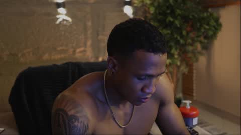 Snapshot of logan_varela chatting on 10-02-25, 10:06 logan_varela online show from 10-02-25, 10:06