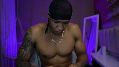 Snapshot of logan_varela chatting on 05-23-26, 04:33 logan_varela online show from 05-23-26, 04:33