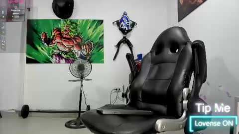 LOGAN WHITTERS online show from 06-24-26, 12:31