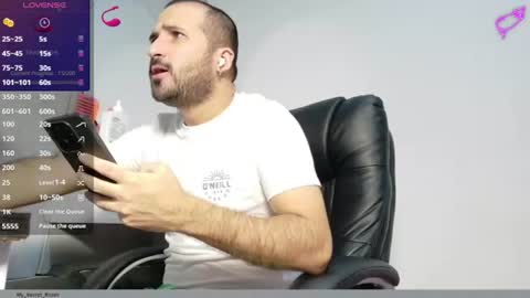 Bull Takes MyWife online show from 06-10-26, 03:07