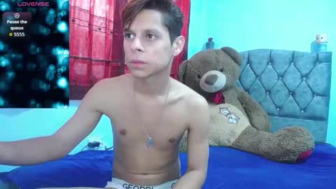 Snapshot of loganevans8 chatting on 02-12-26, 05:41 Logan online show from 02-12-26, 05:41