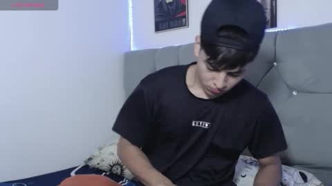 loganjhonson19 online show from 01-19-26, 02:48