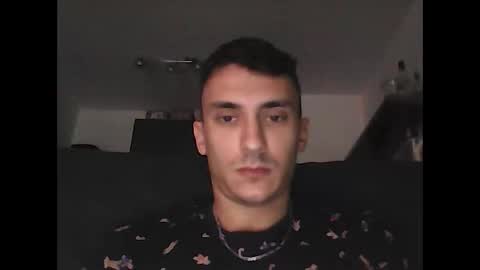 logann1103 online show from 12-04-25, 11:30