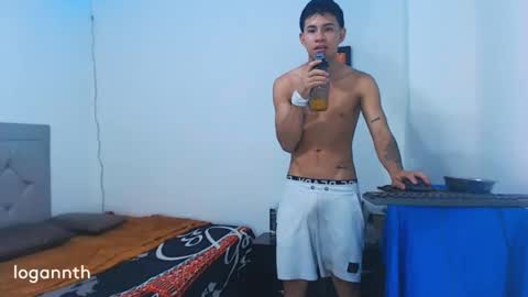 Snapshot of logannthh chatting on 12-05-24, 10:23 logannthh online show from 12-05-24, 10:23