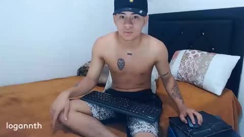 Snapshot of logannthh chatting on 02-14-25, 02:18 logannthh online show from 02-14-25, 02:18