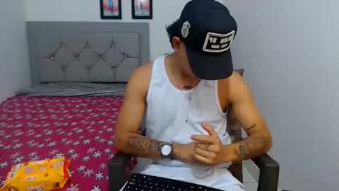 Snapshot of logannthh chatting on 03-05-26, 01:40 logannthh online show from 03-05-26, 01:40