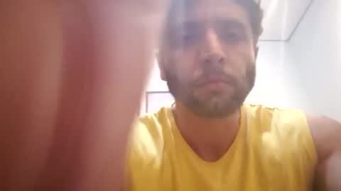 Snapshot of loirospmorumbi chatting on 09-29-25, 02:38 Loirinho Diamante online show from 09-29-25, 02:38