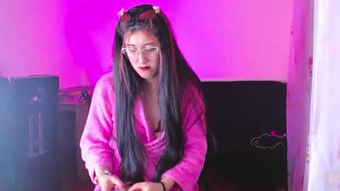 Lois online show from 02-23-26, 04:15