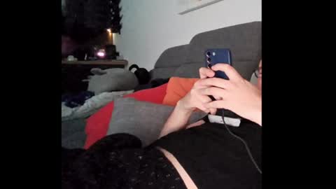 Snapshot of lokizg987 chatting on 07-11-26, 06:43 Loki online show from 07-11-26, 06:43