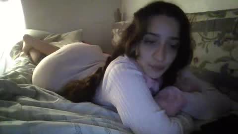 JOYA online show from 10-31-25, 02:34