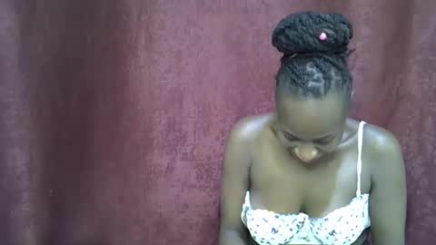 lola_beib online show from 04-28-26, 05:07