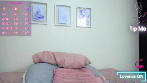 Snapshot of lola_calypso chatting on 05-10-26, 11:32 Lola Calypso online show from 05-10-26, 11:32