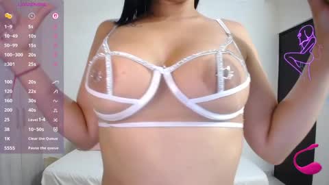 Snapshot of lola_calypso chatting on 06-08-26, 01:28 Lola Calypso online show from 06-08-26, 01:28