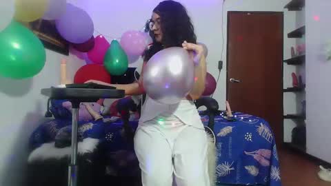 Snapshot of lola_fiery chatting on 12-19-24, 12:45 lola_fiery online show from 12-19-24, 12:45