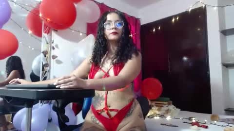 Snapshot of lola_fiery chatting on 02-06-25, 09:28 lola_fiery online show from 02-06-25, 09:28