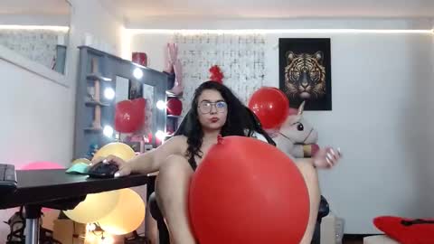 Snapshot of lola_fiery chatting on 03-06-25, 06:05 lola_fiery online show from 03-06-25, 06:05