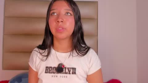 lola_js online show from 04-16-26, 10:01