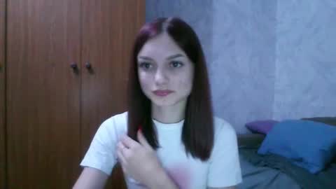 lola_sweetglow online show from 07-19-26, 08:01