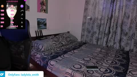 lolaasmith_21 online show from 01-06-25, 10:15