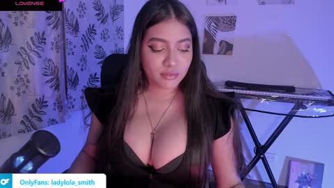 lolaasmith_21 online show from 02-27-25, 11:26