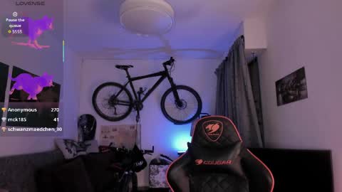 lolaasmith_21 online show from 04-30-26, 08:57