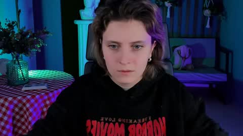 Snapshot of lolaasmus chatting on 12-03-24, 05:12 I consider myself the god Loki but life just calls me LOL online show from 12-03-24, 05:12