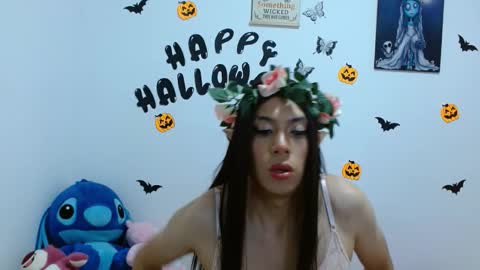 Snapshot of lolabloomx chatting on 11-01-25, 02:46 lolabloomx online show from 11-01-25, 02:46