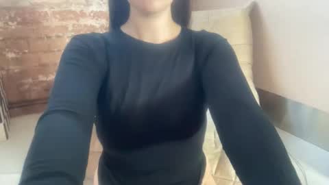 Snapshot of loladom chatting on 09-25-25, 06:50 Frt Pr1ncess online show from 09-25-25, 06:50