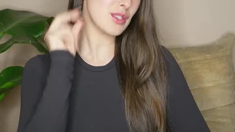 Snapshot of loladom chatting on 11-03-25, 05:25 Frt Pr1ncess online show from 11-03-25, 05:25